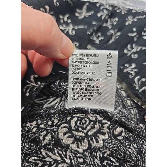 Women’s XL Boho Black Floral Peplum Tank Top Festival Cottagecore Rayon - Picture 8 of 8